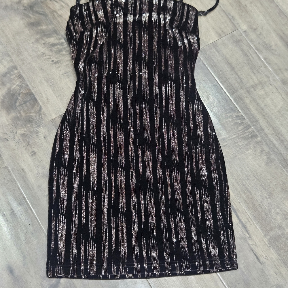 October Love Strapless Black and Gold Dress